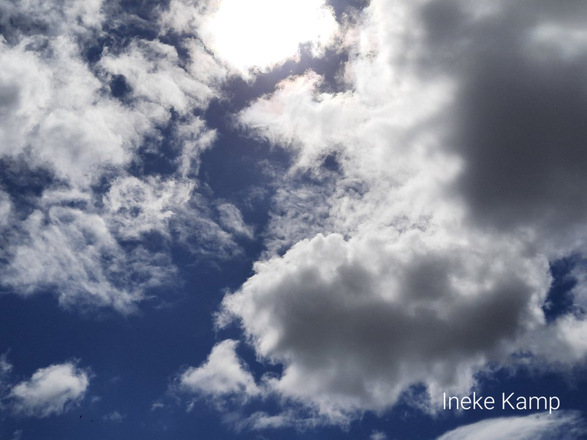 ineke_kamp's tweet photo. Mooie wolken. Wezep. https://t.co/m91X07qFYU