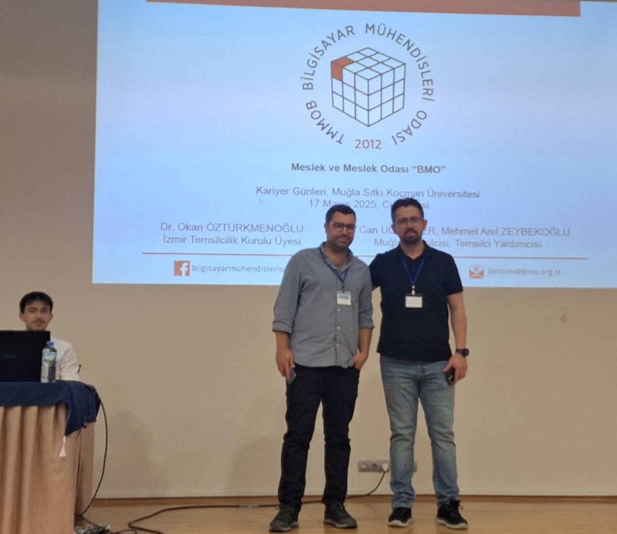 Muğla Sıtkı Koçman Üniversitesi Bilgisayar Mühendisliği Bölümü tarafından 16-17 Mayıs 2025 günlerinde düzenlenen Kariyer Günleri etkinliğine BMO İzmir İl Temsilcilik Kurulu Üyesi Okan ÖZTÜRKMENOĞLU ve Muğla İl Temsilcimiz Ali Can ULUSALER katıldı.

l24.im/KrNiEZD