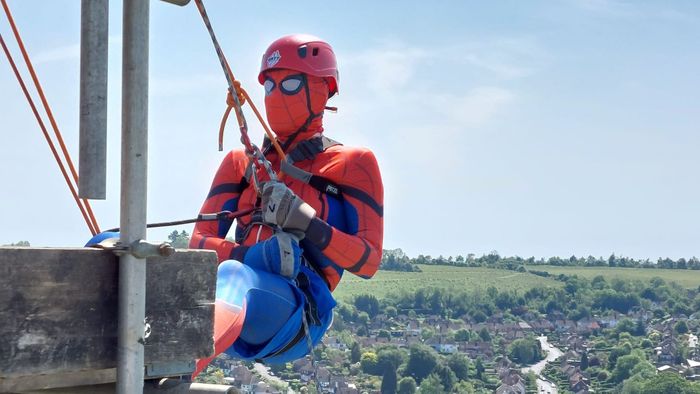 Please support <a href="/BishopGuildford/">Andrew Watson</a> who is abseiling from the top of Guildford Cathedral’s tower on June 14 in aid of two great causes - the Cathedral and the Bishop of Guildford’s Communities Fund. contribute via this link: guildfordcathedral.enthuse.com/pf/bishop-andr…