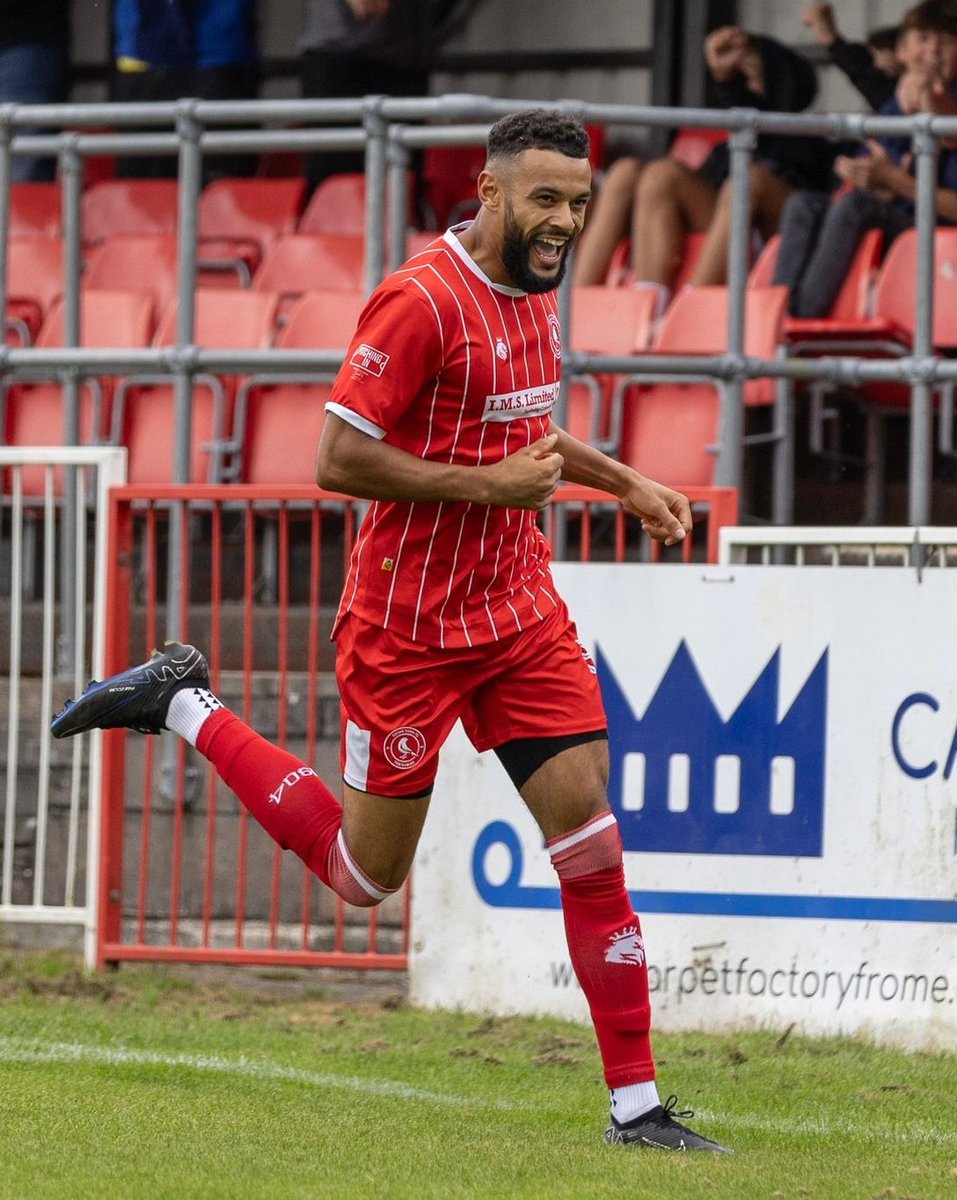 Taunton Town FC tweet media