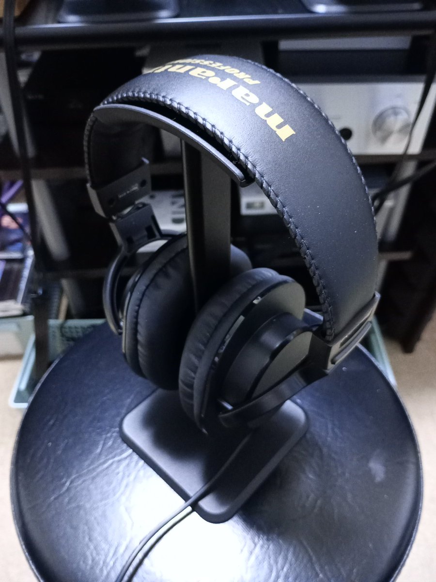 Jl1Pyb's tweet photo. #ヘッドフォン
#Marantz
#オーディオ
#FIIOJM21
#アマチュア無線
Marantz Professional MPH-1
ヘッドフォン https://t.co/zI4mj9lHXW