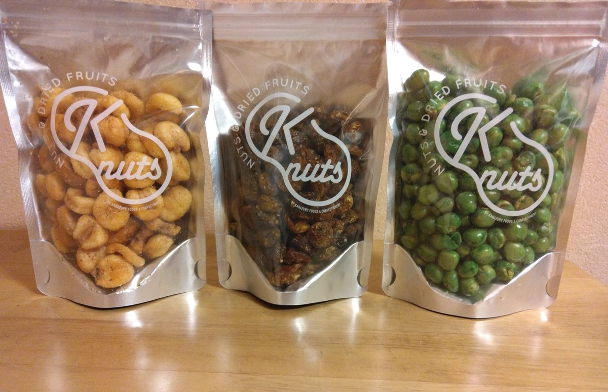 ryyynryyyn's tweet photo. 近所に出来て感謝🥜🙇♀
#knuts
#ナッツ
#ドライフルーツ https://t.co/aWHrGUlQsf