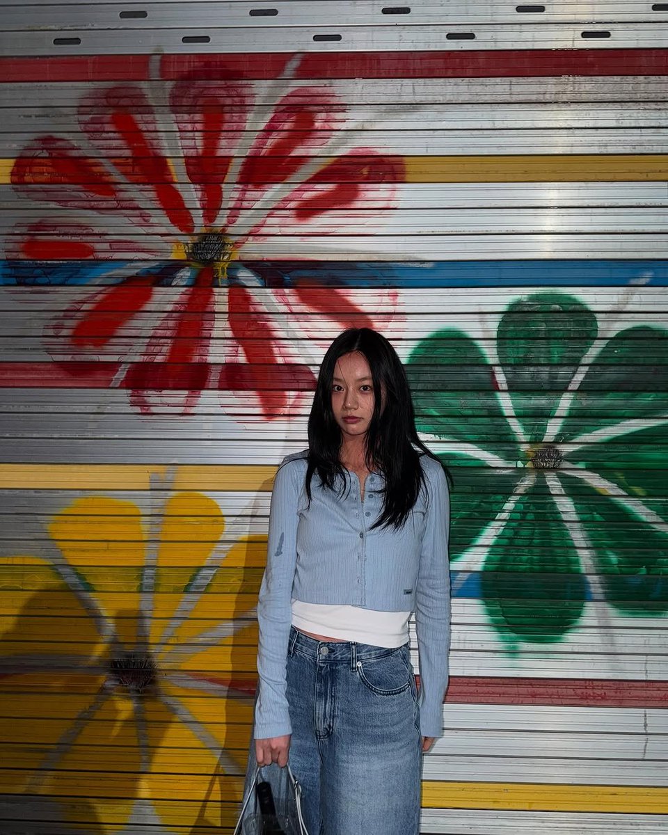 homocent's tweet photo. MORE DRUNK HYERI PICS WITH HYEWON HOW'S SHE STILL LOOKING GORGEOUS https://t.co/09IueaphaI