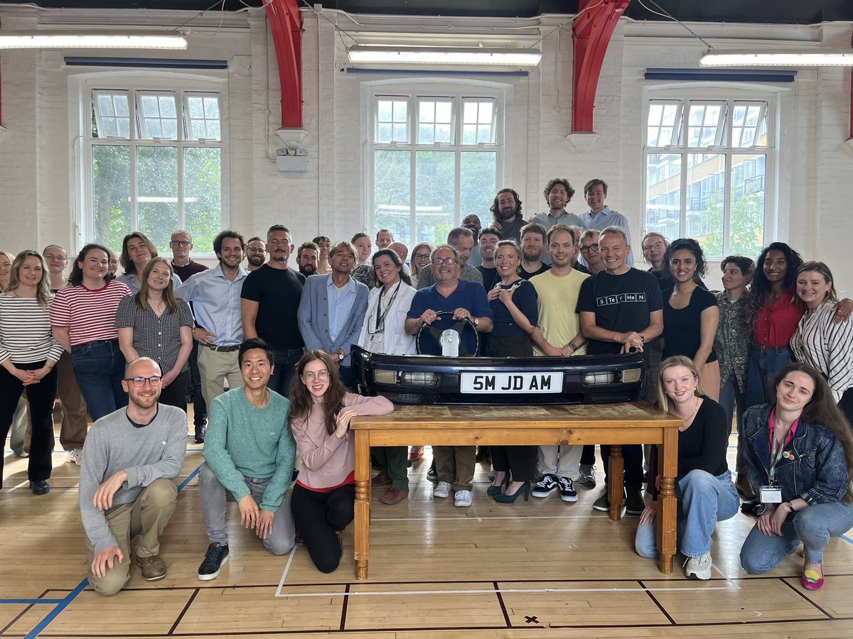 Fabulous day yesterday. Two studio runs of ITCH <a href="/operahollandpk/">Opera Holland Park</a> 

#OHPYoungArtists in the morning &amp; principal cast in the afternoon. Both with <a href="/dovecomposer/">Jonathan Dove</a> &amp; Alasdair Middleton in the room. I am as proud of ITCH as anything I have done in my career. 

What a team.