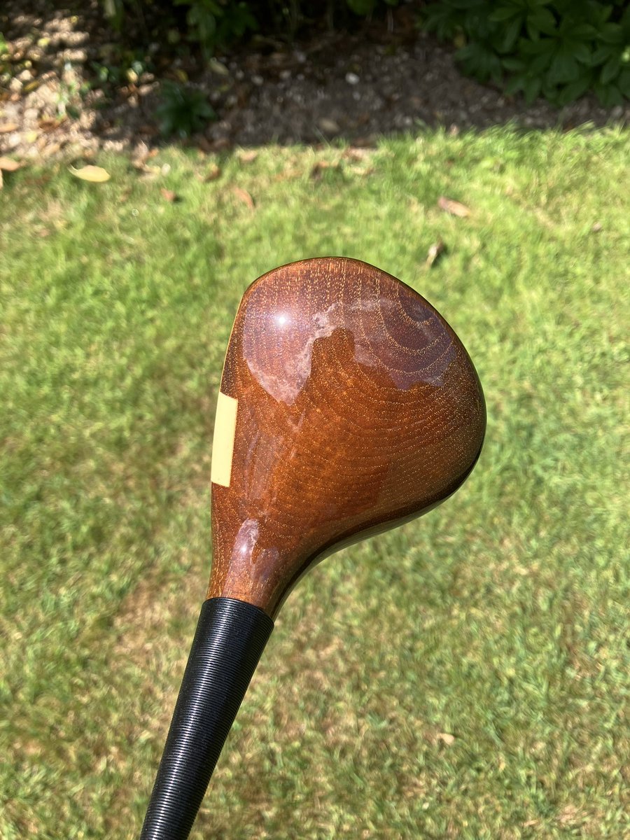 HartleyGolfShop's tweet photo. @cookiejargolf @JoePowellGolf @ReigateHeathGC looking forward to hitting my first tee shot with this beauty after 40 years!! https://t.co/rL9A6J8q4V