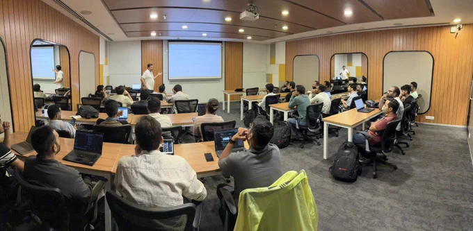 Image from Anuj Deshpande (@anujdeshpandey)