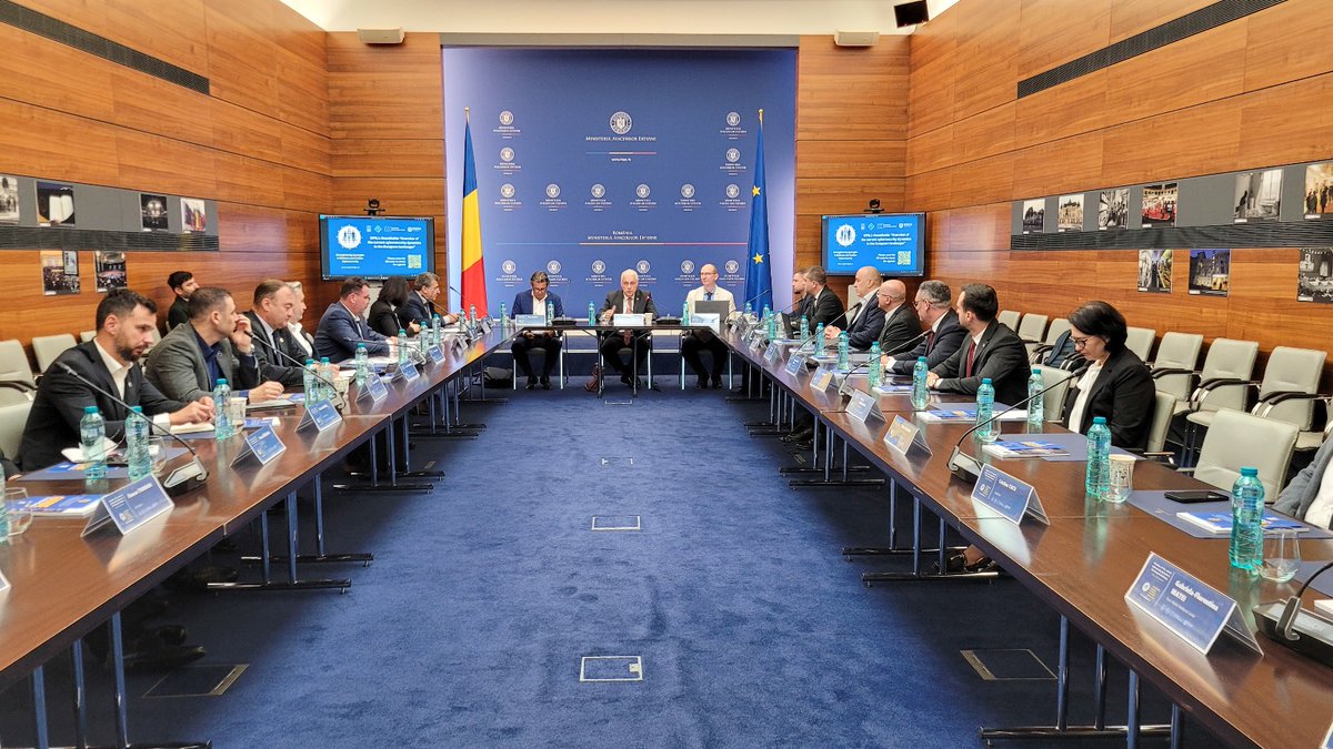 Against the background of increasing cyber threats to Critical Infrastructures in Europe, E-ARC organised on 22nd May, in the framework of the ECYBRIDGE project, a round table dedicated to the current strategic challenges in the field of cyber security.