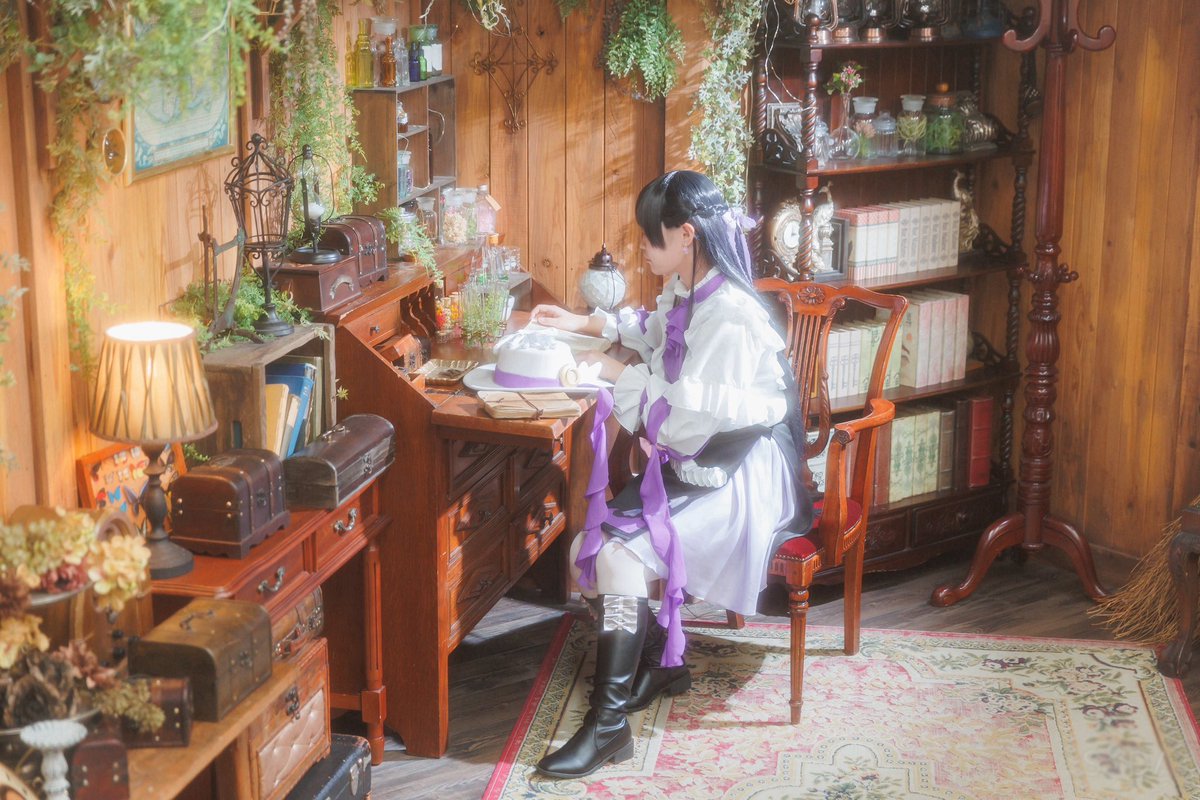 ⚠️cos 
🐰 ART OF 2j3j衣装/🌈🕒

絵画を抜け出して_
　　　「どこへ行ってみましょうか＿」

#beniiro_懐中日記 
#beniiro_cos日録

photo：ユウナマ様(<a href="/yu_Nama_8/">ユウナマ</a>)
 #ハコアム大阪