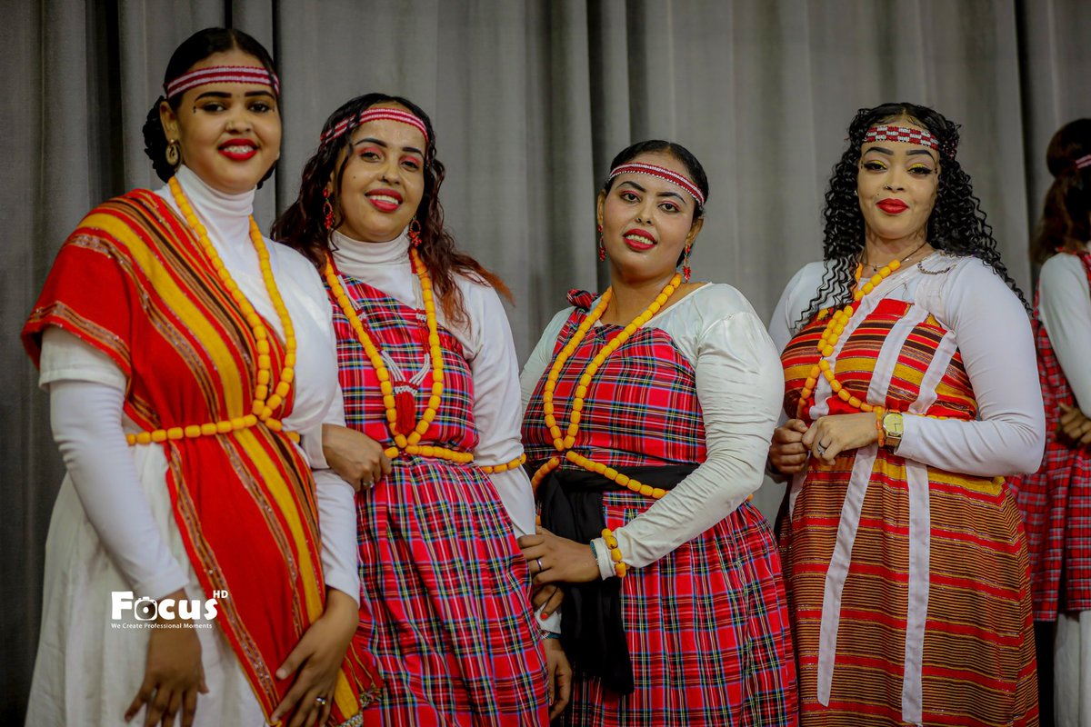 The essence of life. The beautiful art. Let's continue to celebrate the month of May. Let people laugh, enjoy and relax. #SomalilandeeyKuguMaalay.

#18MayMood <a href="/HargeysaCC/">Hargeysa Cultural Centre</a> <a href="/HargeysaBF/">Hargeysa International Book Fair</a> #Wilwile
Photos by FocusHD