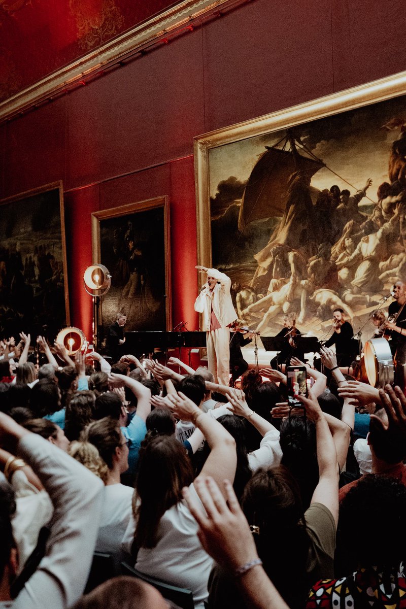 GaelFaye's tweet photo. Ma Carte Blanche au @MuseeLouvre s’est terminée par un concert devant le chef d’œuvre du peintre Théodore Géricault: Le Radeau de la Méduse. 
Merci au public et à toutes les personnes qui m’ont permis de réaliser ce rêve. 

Prochainement le concert sur @ARTEconcertFR https://t.co/YZfTMcr106