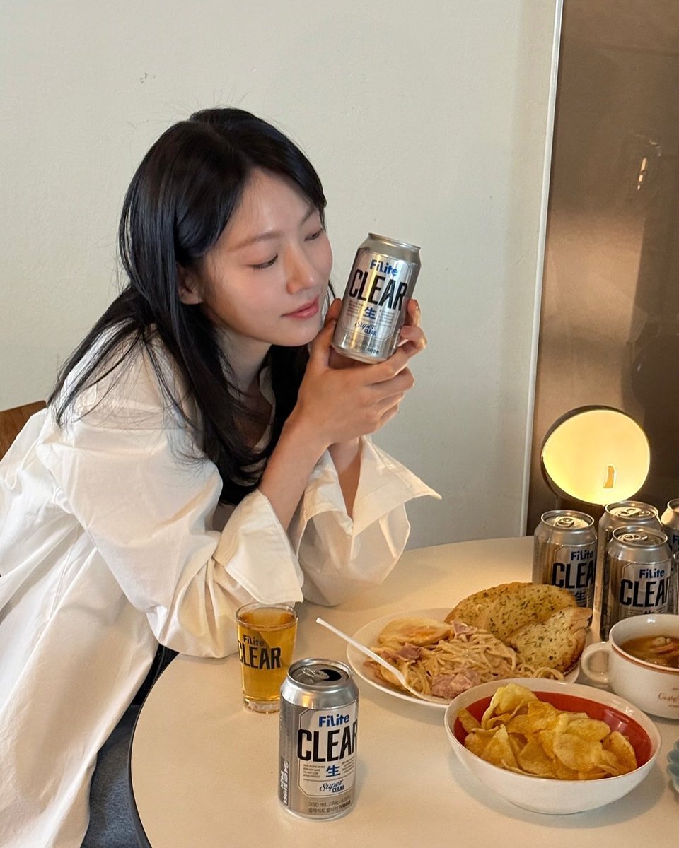 GSYintl's tweet photo. [IG] 250523 Gong Seung Yeon update 

🤍🩶#adv #FiLiteClear #Filite #광고 #필라이트클리어 #필라이트 

https://t.co/q5o78HmqSi

https://t.co/4ijohjf7rw
#공승연
#GongSeungYeon https://t.co/VA5gKZNxjA