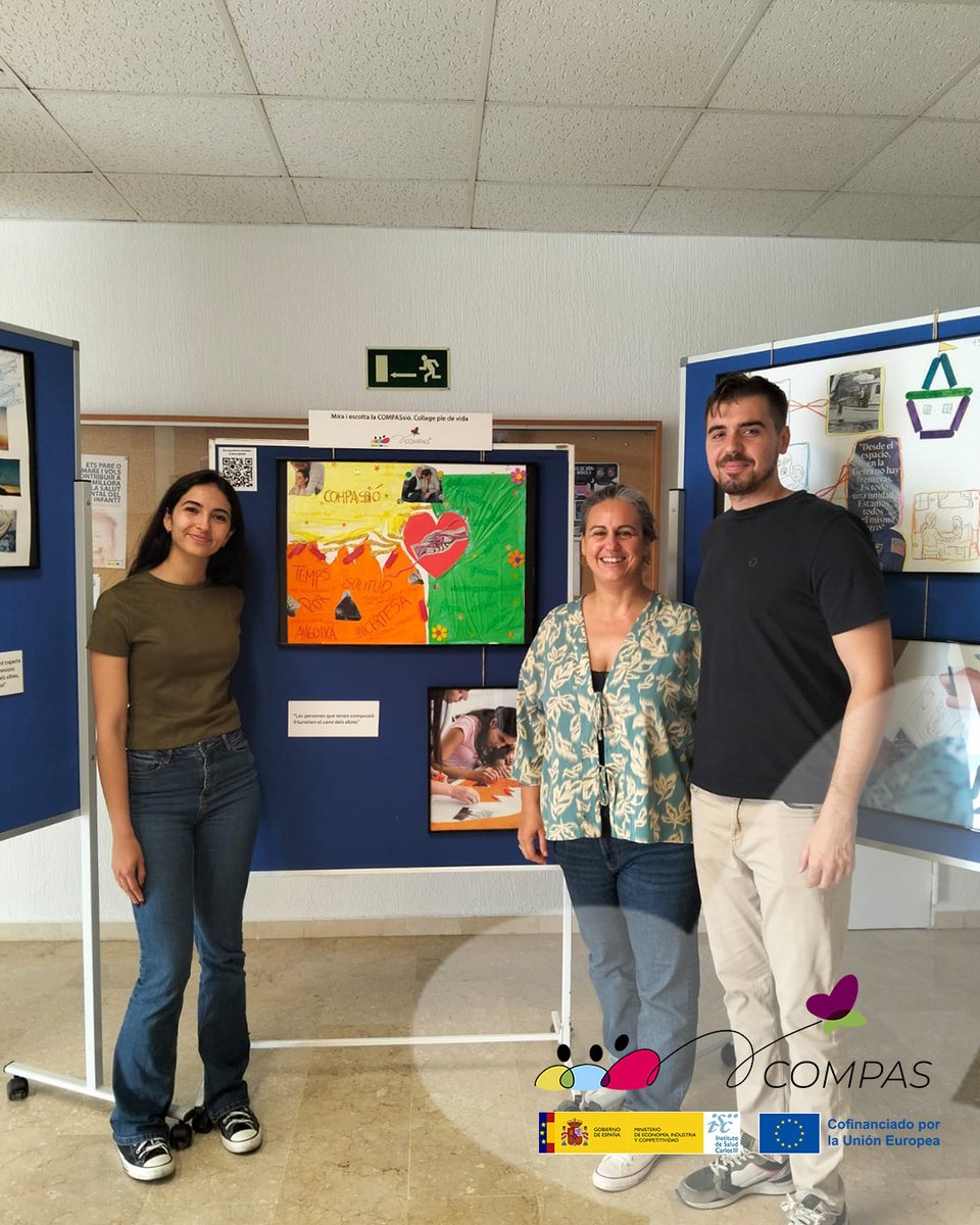 🧠💬 Los estudiantes del Grupo Promotor de #ProyectoCOMPAS han creado un muro de reflexiones donde cualquiera puede escribir lo que diría antes de morir... Una invitación a parar, pensar y compartir lo que de verdad importa 🌿✨