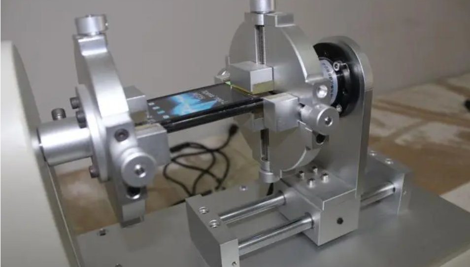 XTOP3D's tweet photo. Successfully completed the torsion test of the customer's mobile phone samples. XTDIC equipment accurately detects and fully protects the durability and quality assurance of the product #MobilePhoneTorsionTest #QualityTesting
#TechnologicalInnovation #TechnologicalServices https://t.co/ygWh4o6py3