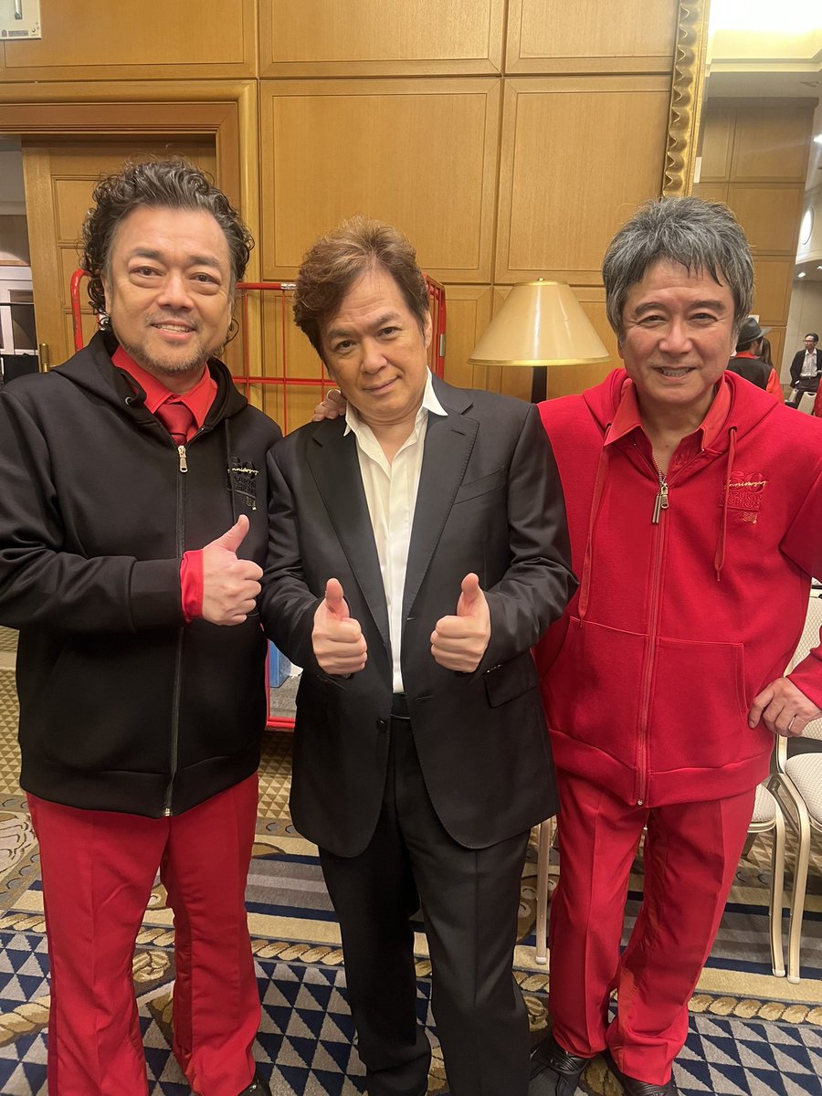 ◤ 錦織一清　祝還暦
Disco Lunch・Dinner Party
若さの赤 抱きしめてTonaide◢
📖レポート📖´-

5月22日DINNER
サプライズゲストに植草克秀さん登場‼️