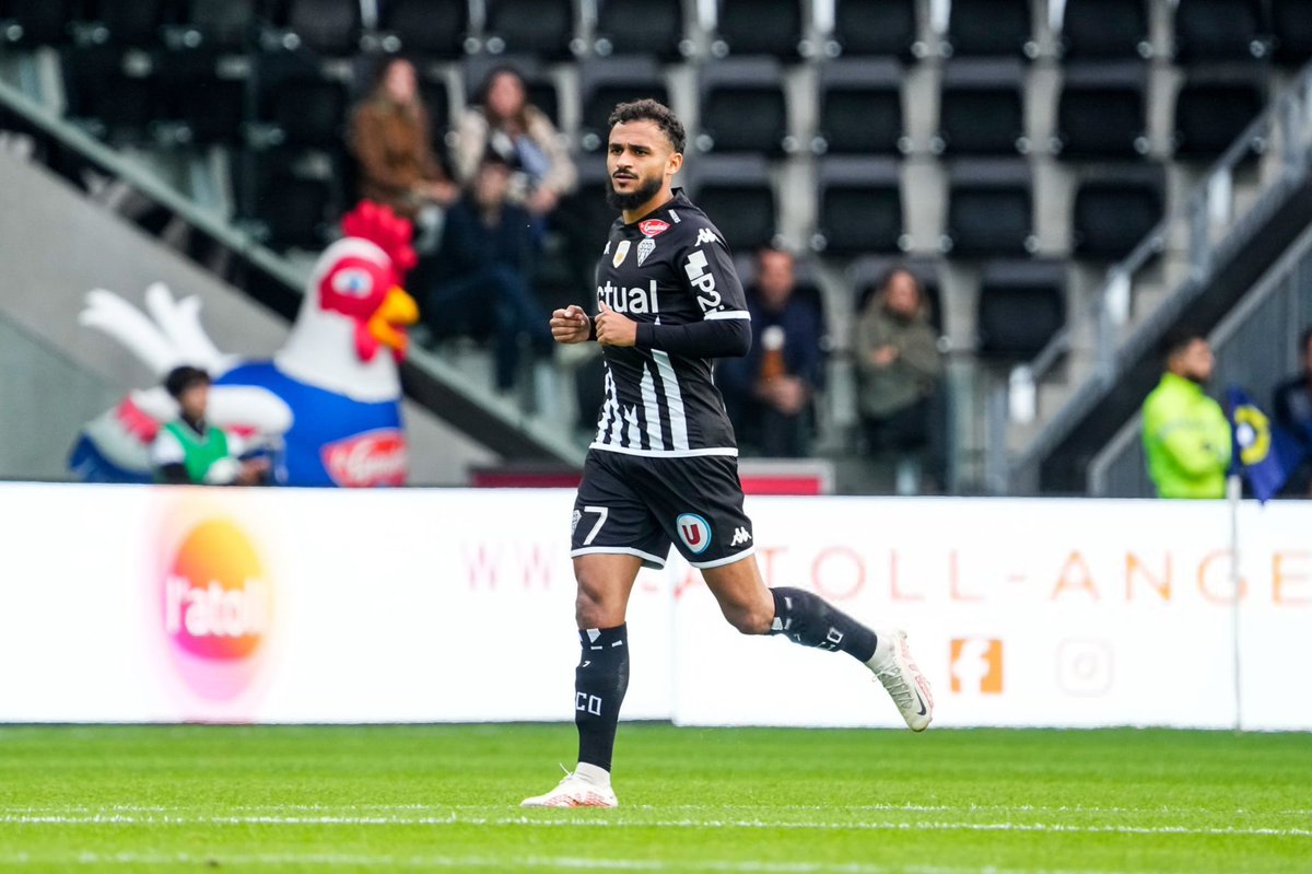 Instant Foot ⚽️ tweet media