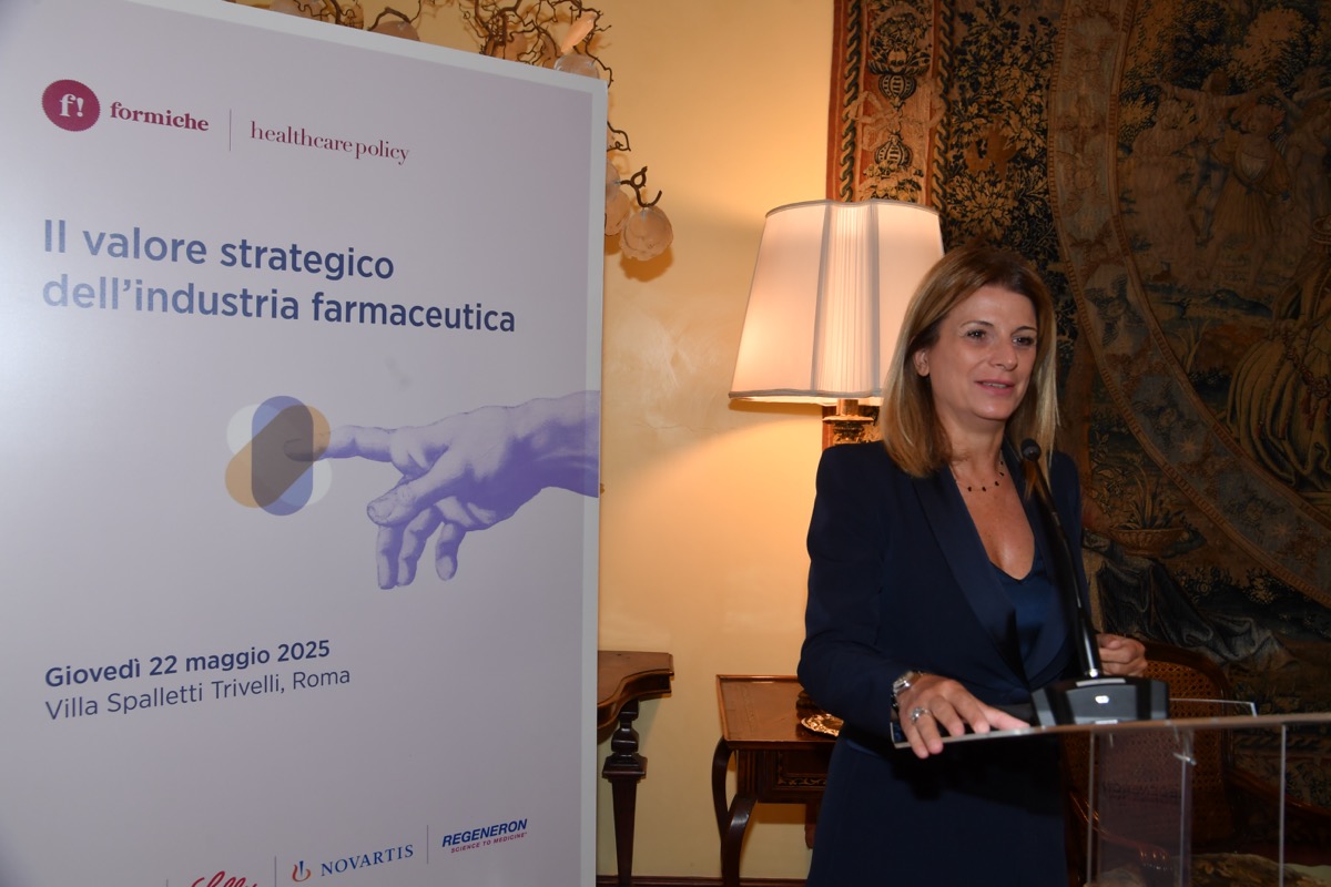 “L’industria farmaceutica è fondamentale, competitiva e cruciale per la sicurezza nazionale”

<a href="/FaBergamotto/">Fausta Bergamotto</a>, 𝗜𝗹 𝘃𝗮𝗹𝗼𝗿𝗲 𝘀𝘁𝗿𝗮𝘁𝗲𝗴𝗶𝗰𝗼 𝗱𝗲𝗹𝗹’𝗶𝗻𝗱𝘂𝘀𝘁𝗿𝗶𝗮 𝗳𝗮𝗿𝗺𝗮𝗰𝗲𝘂𝘁𝗶𝗰𝗮