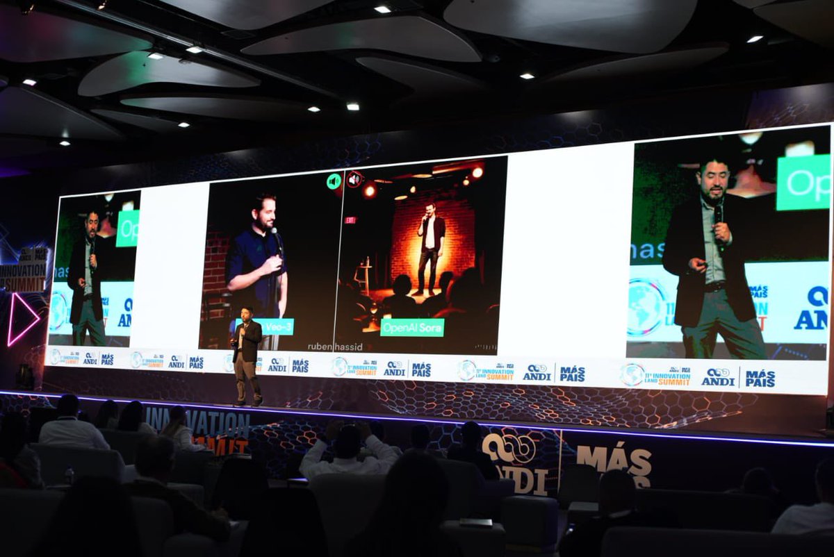 santiagopinzong's tweet photo. Un absoluto Crack @freddier 💪🏻👏🏻 en #InnovationSummitANDI CEO de @Platzi

Nos regaló una profunda reflexión, análisis practico y “call to action” sobre lo que tenemos hoy y mañana en cualquier organización con la revolución que trae y seguirá la #InteligenciaArtificial https://t.co/HT5OmUU0od