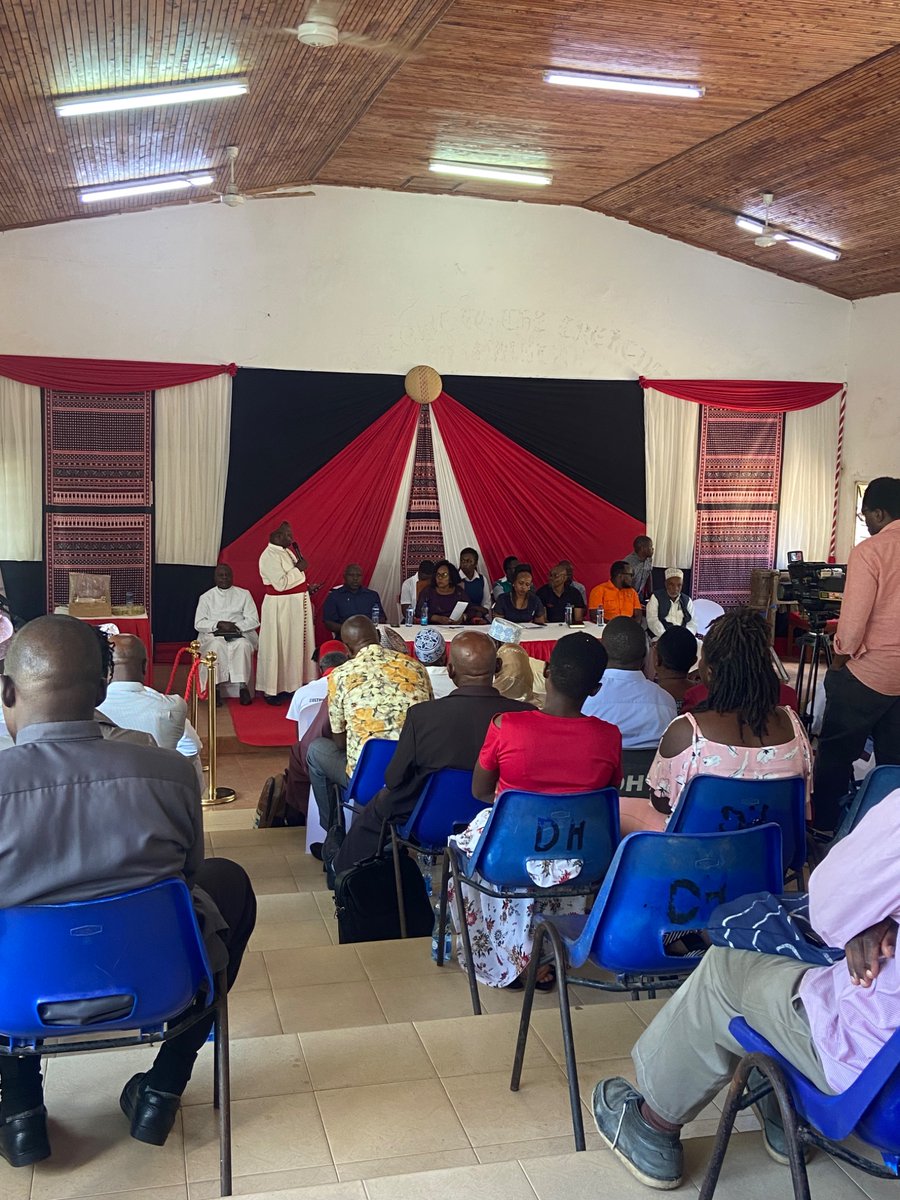 KammySaralyne's tweet photo. Call to action! It’s time to reflect on our cultural upbringing and let go of retrogressive influences, even those masked as modernity.
Faith must lead us back to dignity, respect, and equity.
#Faith4Change #FaithAction #ShiftingNorms @FaithtoActionet
@kilifi_youth
@SUPKEM1 https://t.co/HQCkyS9ICA