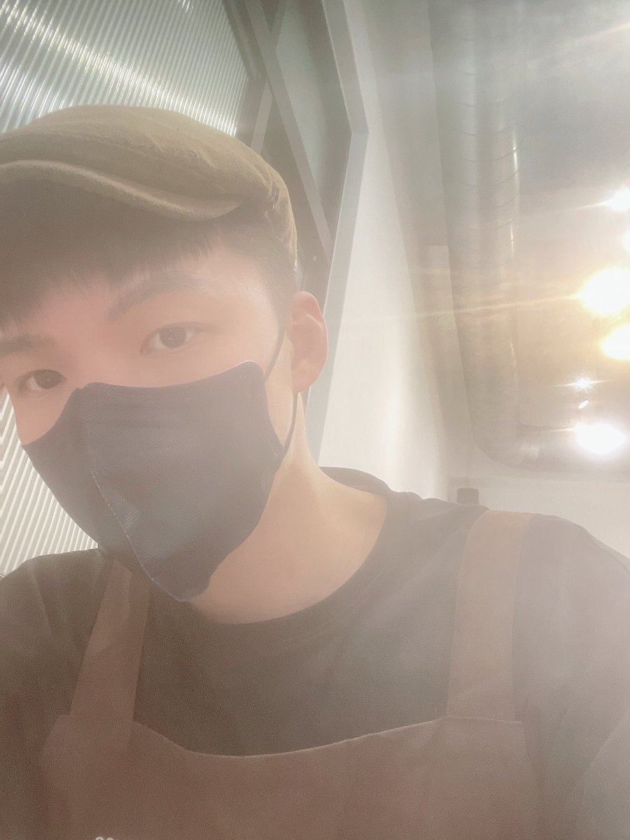 fish9453's tweet photo. 推特到底有沒有活人啊
現在一堆詐騙的

是活人的+1
住高雄的+2 https://t.co/2FcXrgttds