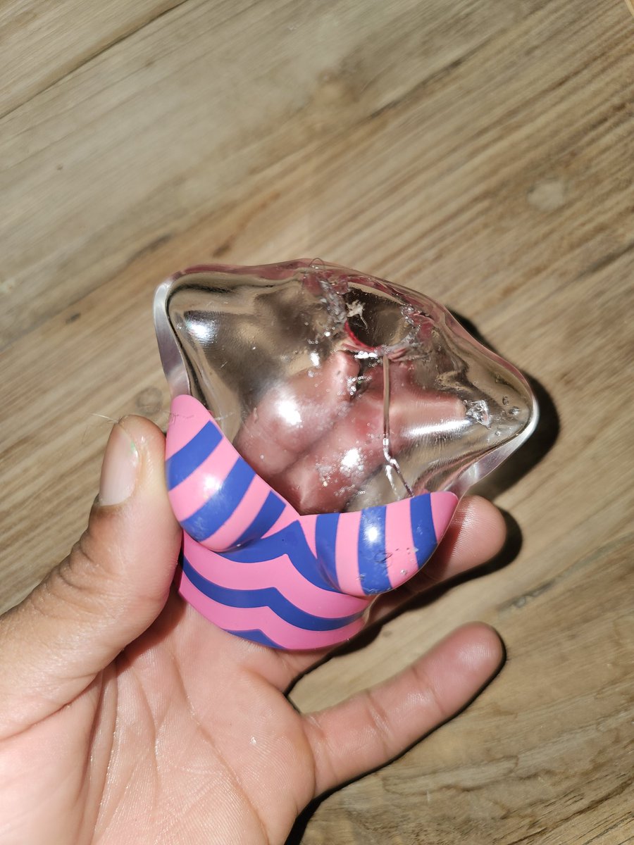 ElReyRomarioo's tweet image. The worst thing that could've ever happened to me or any barb RIP #PinkFriday2Perfume
#PF2Fragrance 😪😌😣
@NICKIMINAJ