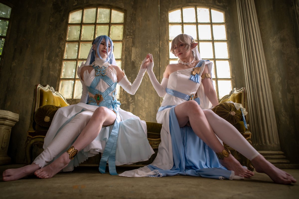 ren_3's tweet photo. 「Wake in the sea fast asleep...」

Dream Princess Corrin:@ren_3 
Azura:@menbei_umashi 
PHOTO:@CinemaPhoto_K 

#fireemblemcosplay https://t.co/Vt6DF4sRkE