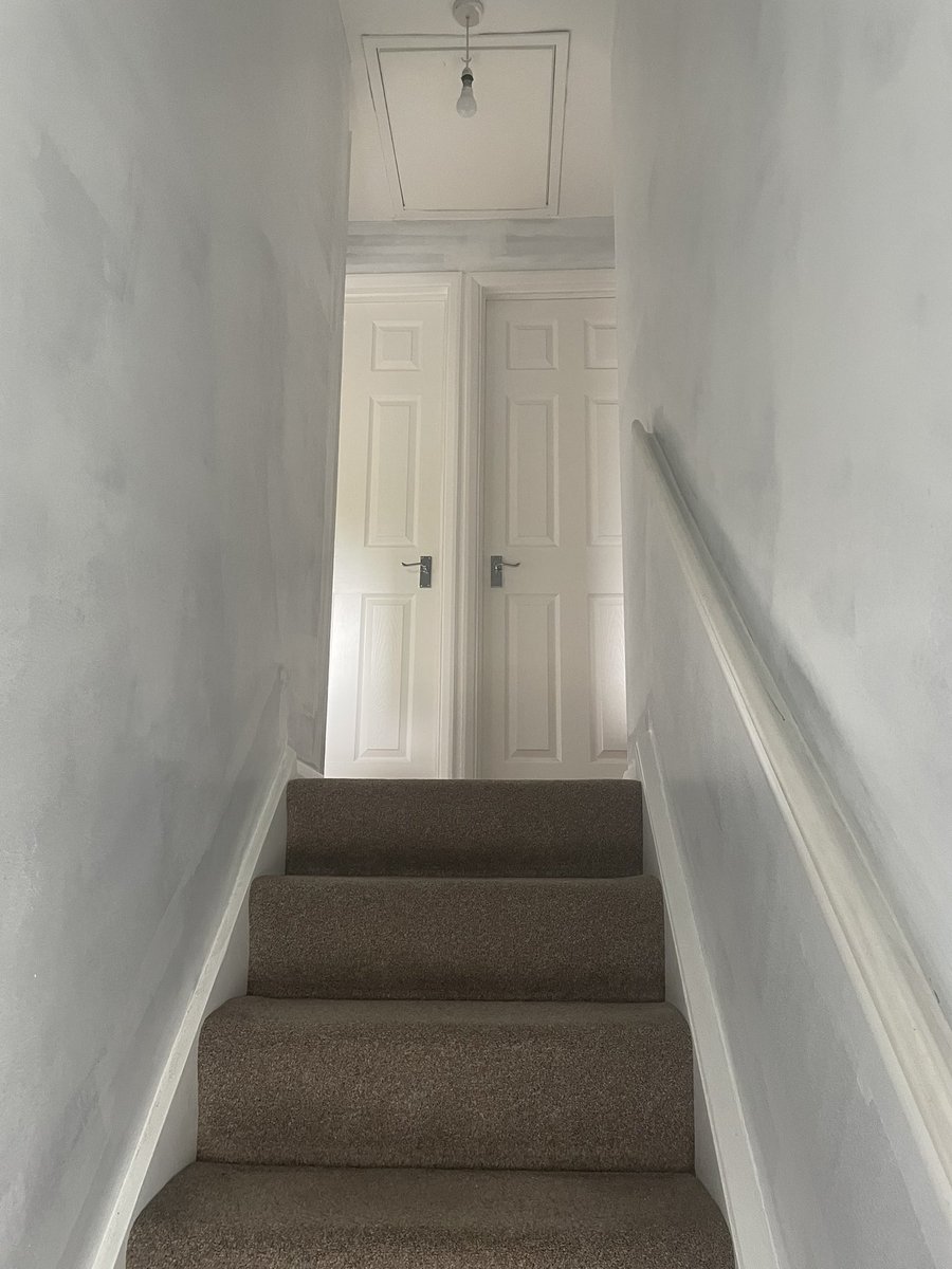 AlpinePainter's tweet photo. Primer: if that first cover has improved the light in the space
#primer
#firstcoat
#friday https://t.co/oqwdCBhfwt