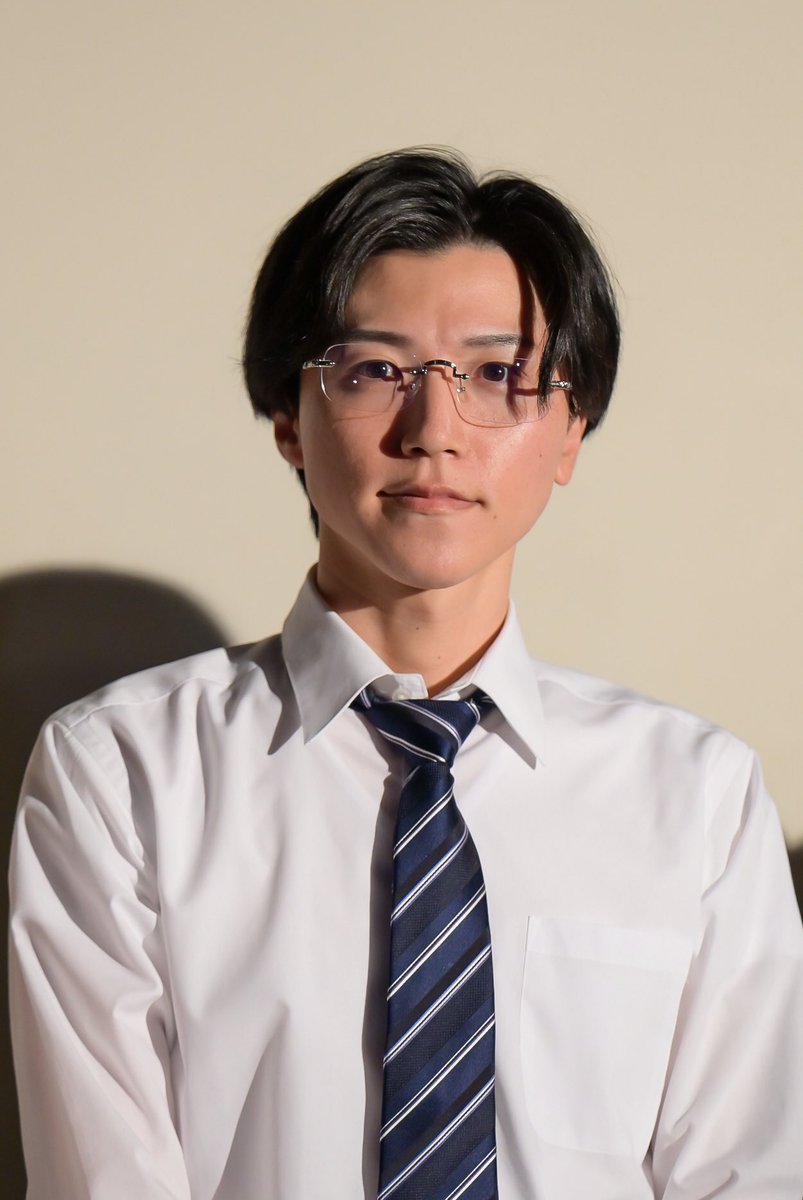 missAmissC's tweet photo. 観劇しました。
胸にぐっと来て最後は心が救われるようなストーリーでした…みなさんすごく魅力的で素敵でした。

取り急ぎ初回の前野さんをちょこっとだけ、後で皆さんのお写真上げます🥲

#舞台サンセットベンチ
#sunsetbench https://t.co/FlPszTMQqk