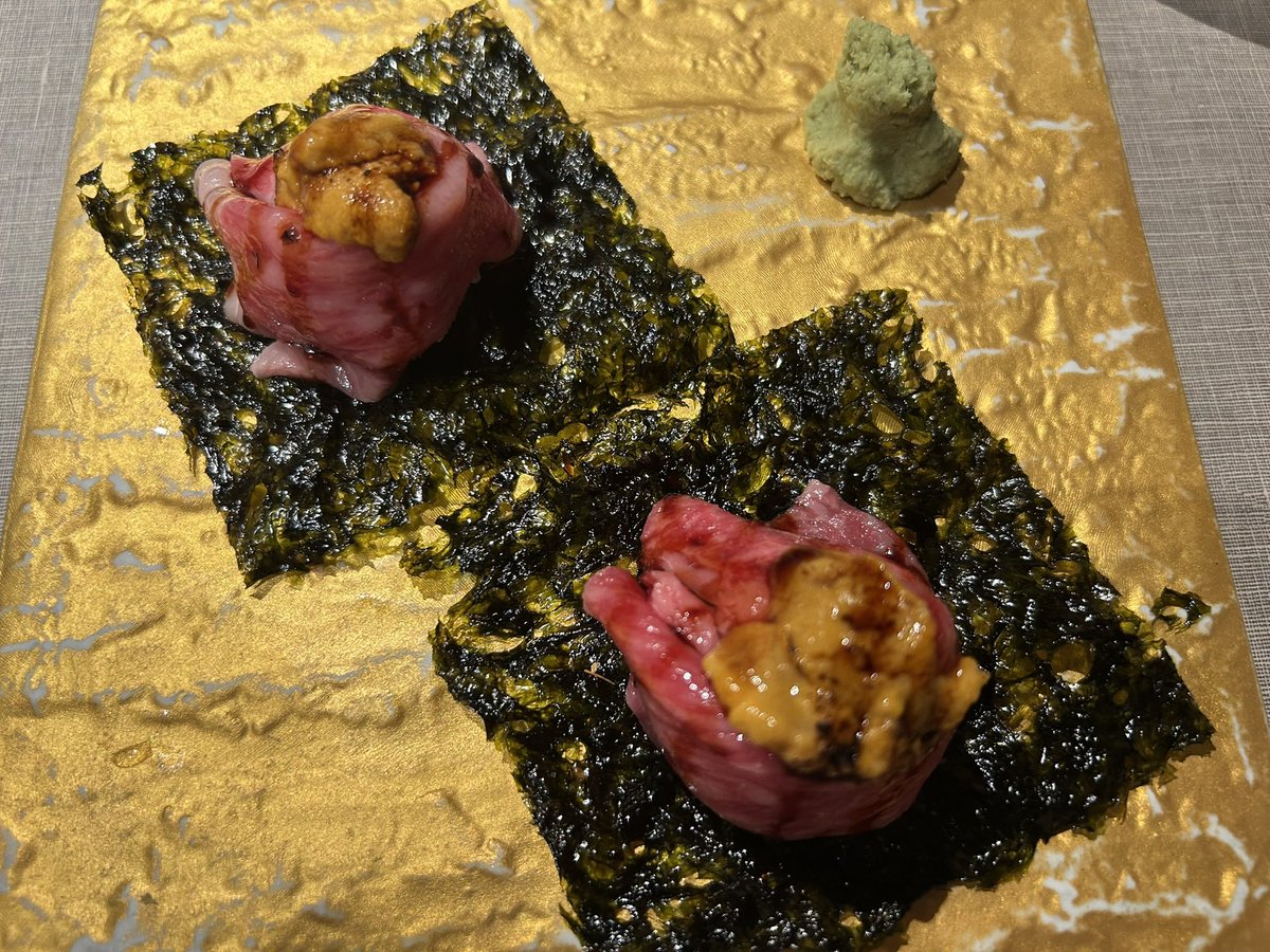 FUNA1616's tweet photo. バンテリン接戦だなー🥹
初戦絶対勝って欲しい🐉
晩ごはんはお肉🥩
#AgingBeef https://t.co/lb5D8lIWIl
