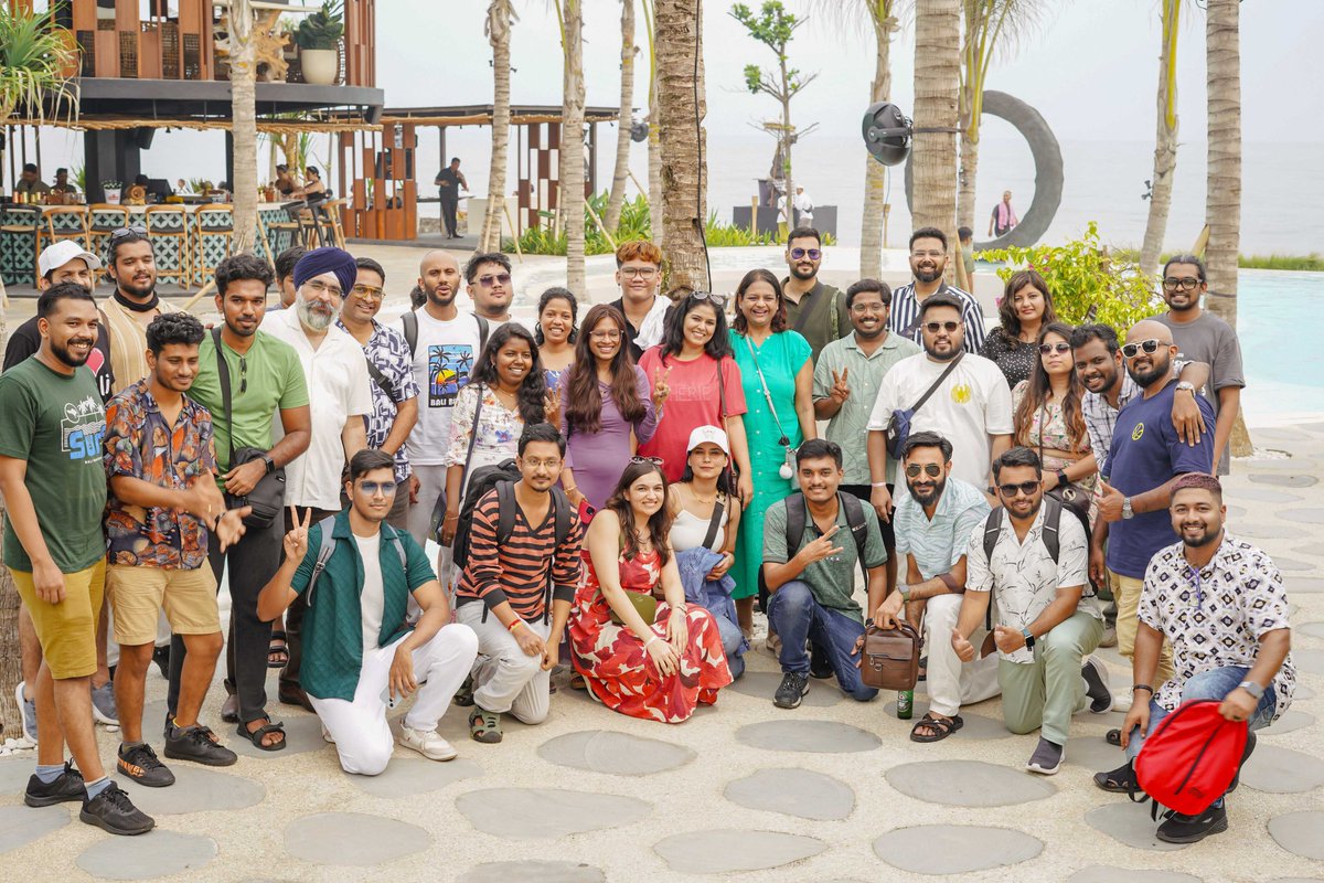 tlghost_co's tweet image. How @Smartlead could build their brand &amp;amp; authority on Twitter by repurposing their long-form podcasts into viral threads:

Here’s what that could look like: