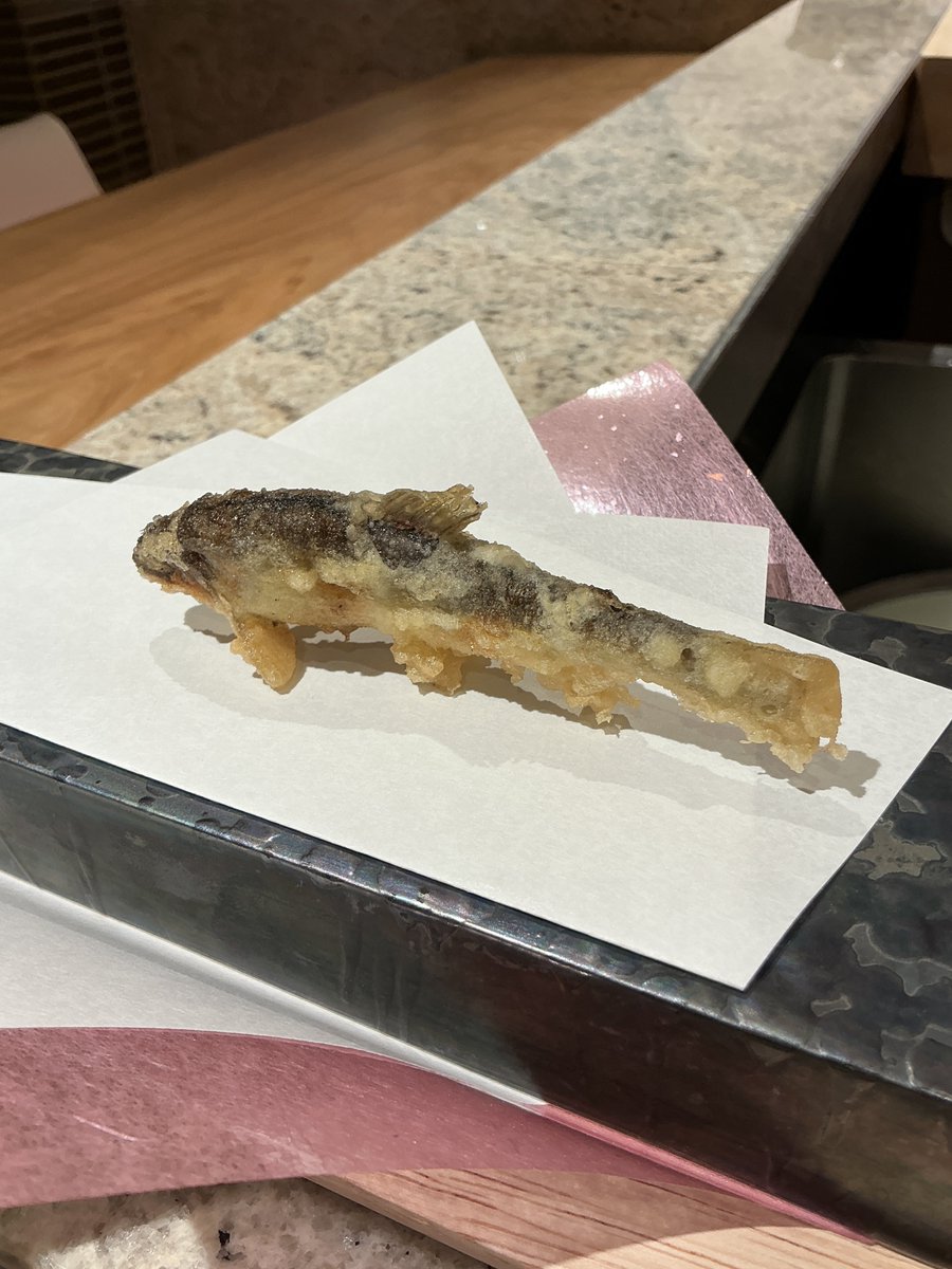 xyzhide's tweet photo. 宮古島　天翔　
宮古島に本格的な天ぷら屋さんができたんだなぁと感心しました(⌯¤̴̶̷̀ω¤̴̶̷́)✧ https://t.co/FMiD3ckN0Y