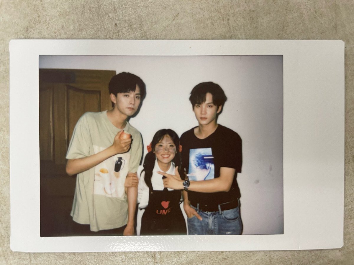 Mayte01474277's tweet photo. #ShenYue #沈月 en Weibo
“Bienvenido, galería de fotos Polaroid”
#ComicBang #Dyshen #DiYue #Yuedi 💜💜💜💛💛💛 https://t.co/f1AV59suVg