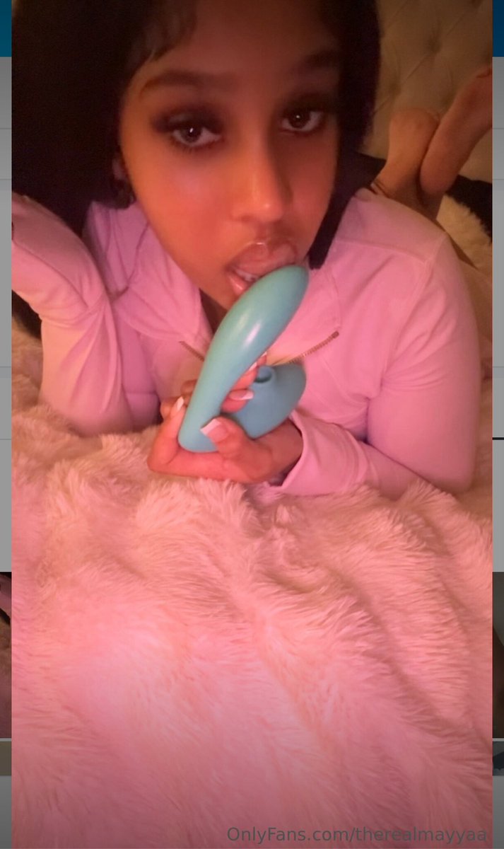 Funfanleakes69's tweet photo. @societyhatesjay Come see my full vid!!🍑 https://t.co/vkvHcOViRI