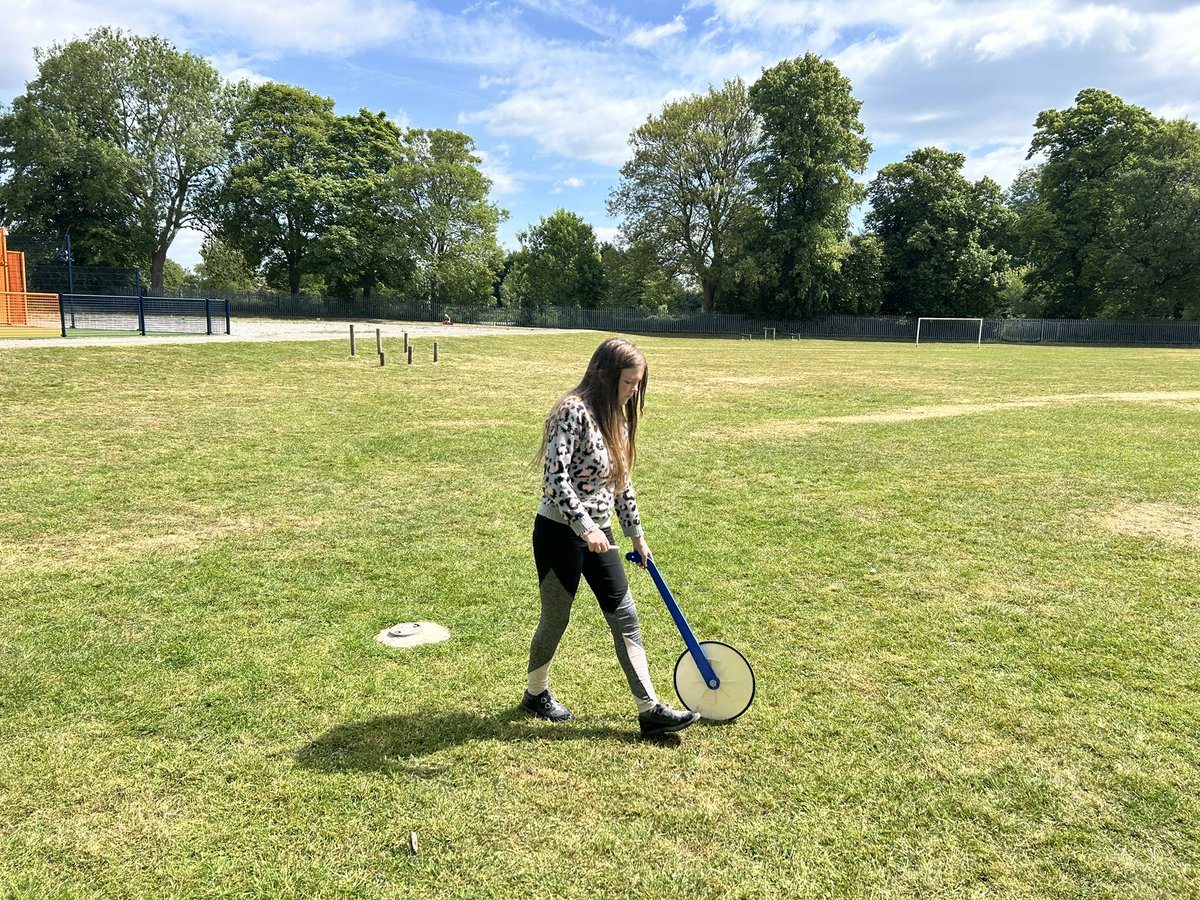 pe_stchris's tweet image. Well done to this young lady. Jessie from Beaumaris class spends her golden time walking around the school field. Today she has measured out her course so it can be added to our total. Well done Jessie. @TerryFoxCanada @TerryFoxRunUK @Wendyhett