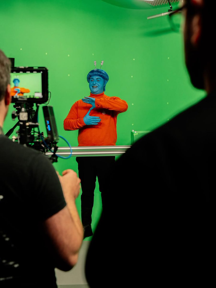 The Sharp Project (@sharpproject) on Twitter photo Extra terrestrial BTS activity with our tenants <a href="/ABFpictures/">ABF Pictures</a>. Shot at @thesharpproject.
#VideoProduction #TVadvertising #ABFpictures Extra terrestrial BTS activity with our tenants <a href="/ABFpictures/">ABF Pictures</a>. Shot at @thesharpproject.
#VideoProduction #TVadvertising #ABFpictures