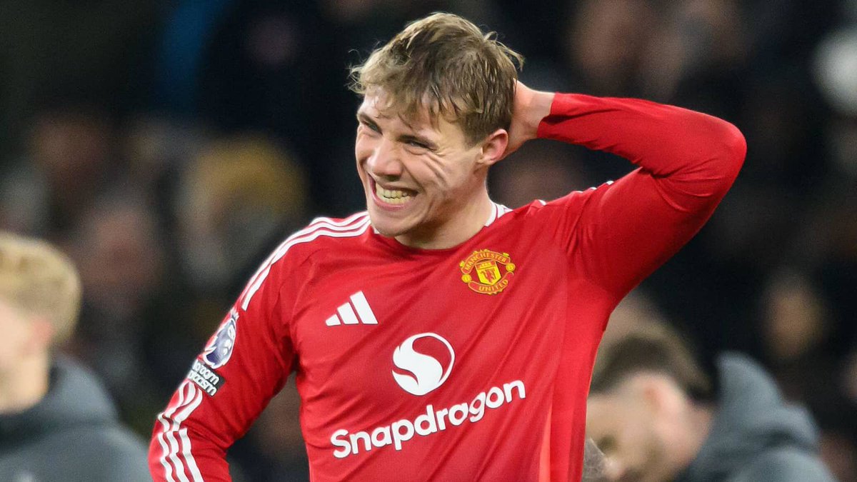 UtdXclusive's tweet photo. 🚨 NEW: Manchester United are open to letting Rasmus Højlund depart, and the Red Devils will ‘happily cash in between £42M and £46M from the Denmark international’s sale.

#MUFC [@CorSport, @Sport_Witness] https://t.co/yPlBNYooW7