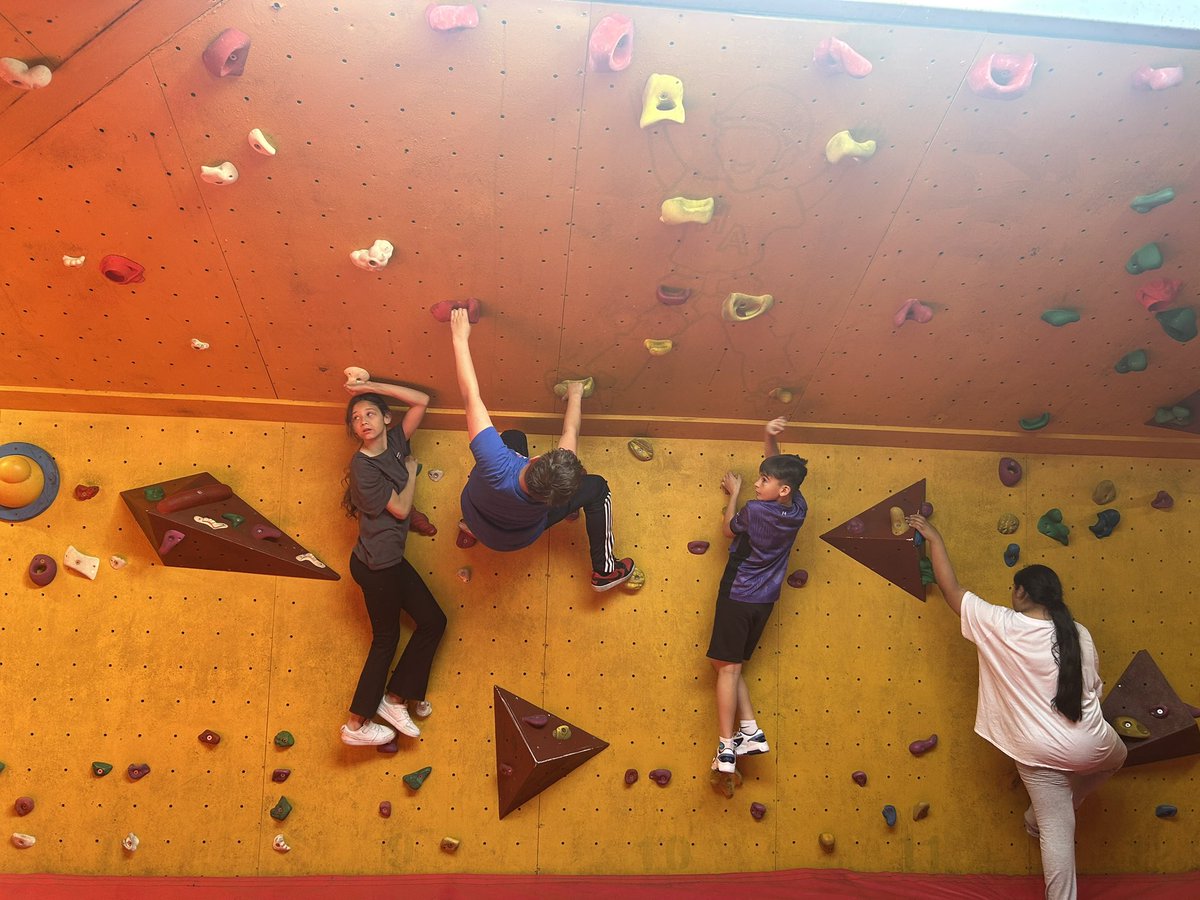 Mr Capewell (@mrcapewell77) on Twitter photo Last morning at High Adventure for Group A and some serious climbing to be done! <a href="/BoothferryPS/">Boothferry Primary #weareBoothferry</a> Last morning at High Adventure for Group A and some serious climbing to be done! <a href="/BoothferryPS/">Boothferry Primary #weareBoothferry</a>