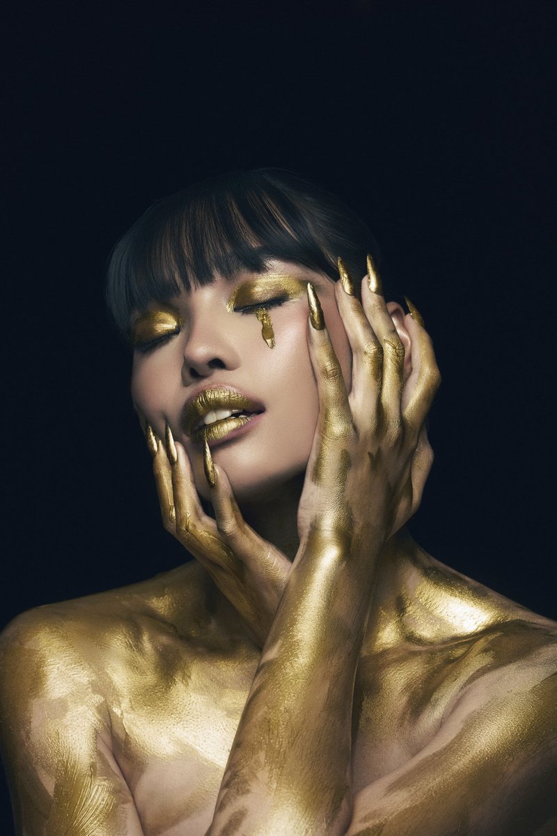 eldzsmejia's tweet photo. Everything they touch turns to GOLD ✨👑

G22 MAY AABANGAN
#G22ComingSoon 

Photo by @bjpascual
Creative direction by me 🫶🏼 https://t.co/A74D5JFhpE
