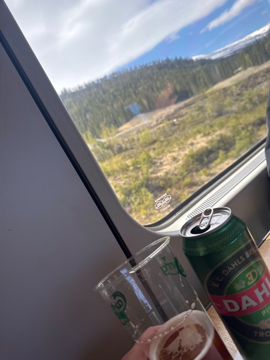 ErlendJp's tweet photo. Påtur te B*d*🚂 https://t.co/ABK4d5YZYx
