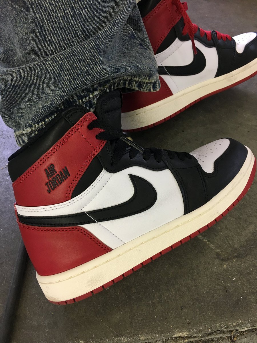 geal_sena's tweet photo. 本日の #セナスニ👟

Nike Air Jordan 1 Retro High OG
 "Black Toe Reimagined"

定価割れしてるけど可愛すぎる❤️‍🔥 https://t.co/z9BJbnAVLb