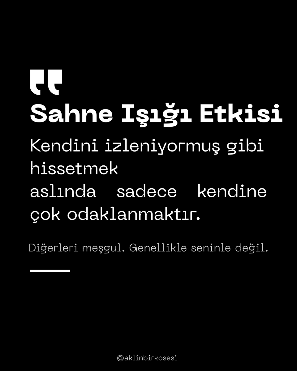 aklinbirkosesii's tweet photo. Bir hatanı herkesin fark ettiğini sandın mı?
Muhtemelen kimse fark etmedi bile.
🕯Sahne ışığı etkisi:
Zihnin, seni herkesin merkezine koyar.
#spotlighteffect #psikoloji #aklınbirkosesi https://t.co/vOKMGfPdxF