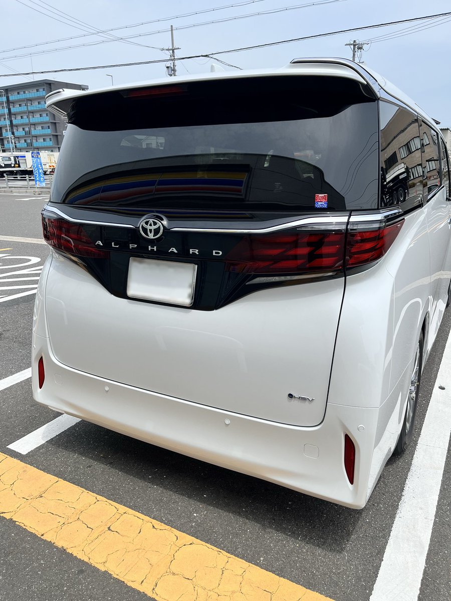 daiharri's tweet photo. 本日納車しました！
乗り心地最高です。
またハリアー同様、大事に乗っていきます🙌 https://t.co/oFFQFx548D