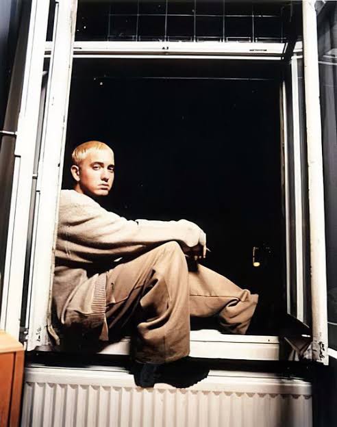 Shadyind's tweet photo. 📆 25 Years Ago Today, Eminem released "The Marshall Mathers LP". 💽

Top 3 songs? 👀 https://t.co/vJh13Typkf