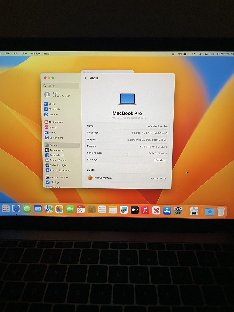 SugarMo_'s tweet image. Guys 

I am selling my 2017 macbook pro for a cool Ghc6000

i5, 8gb RAM, 256GB SSD

Just send me a DM if interested.