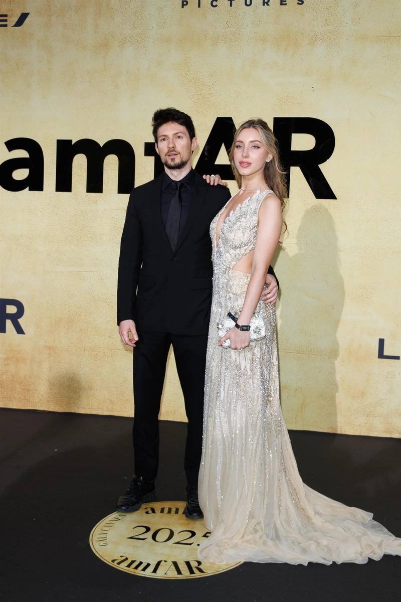 BREAKING: The founder of Telegram - Pavel Durov, has showed up at the  Cannes Festival with his girlfriend.