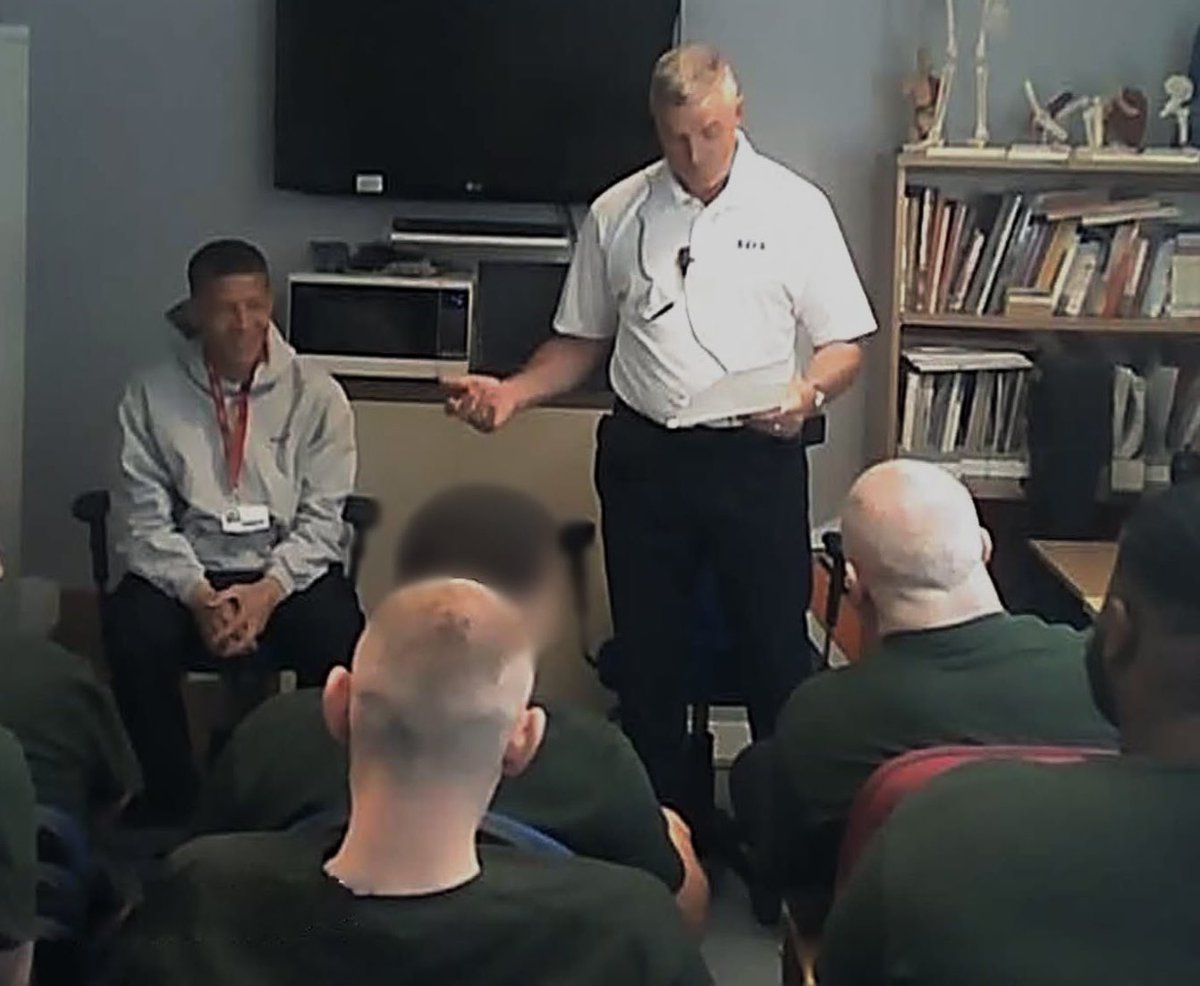 Ewen Cameron tweet media