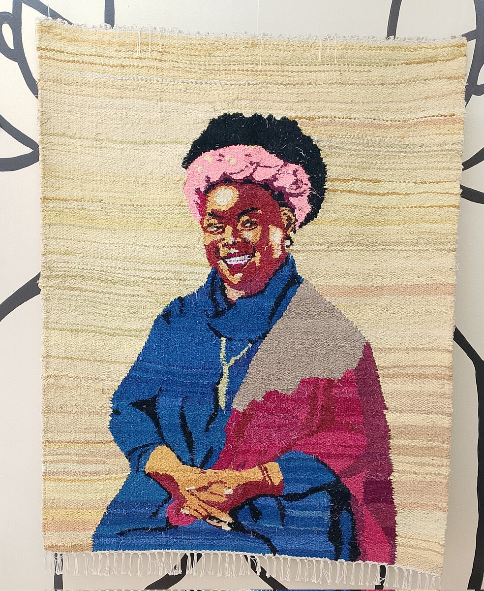 VictorSirengo_'s tweet photo. Art doesn't just belong in galleries,it belongs in movements.@Milliegeza piece made from recycled materials at #HoFGallery curated by #ZoeRyan and the amazing #KiberaArtsDistrict is what we through @Kwawote1 @usafiboys dream of scaling through #TrifectaProject #WasteToWorth https://t.co/RohXDiMg5t