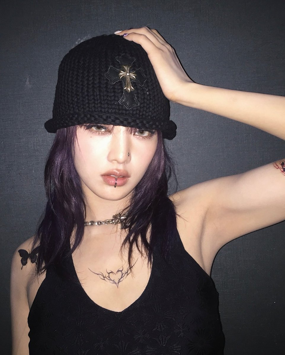 민니.mp4 tweet media