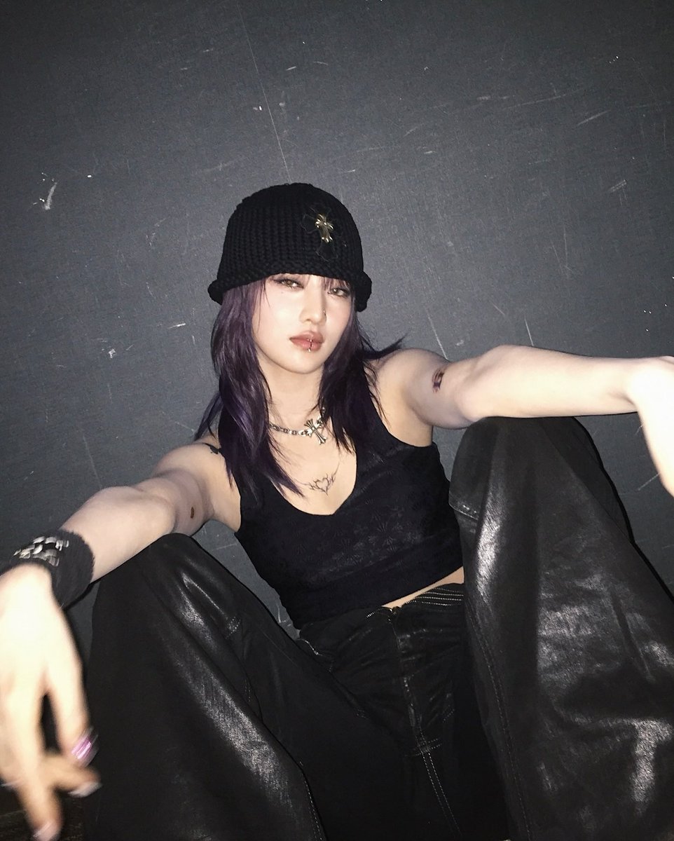 민니.mp4 tweet media