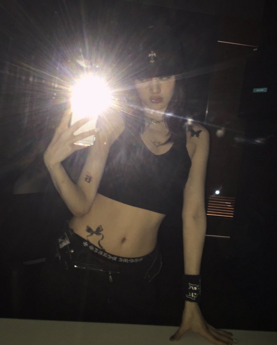 민니.mp4 tweet media