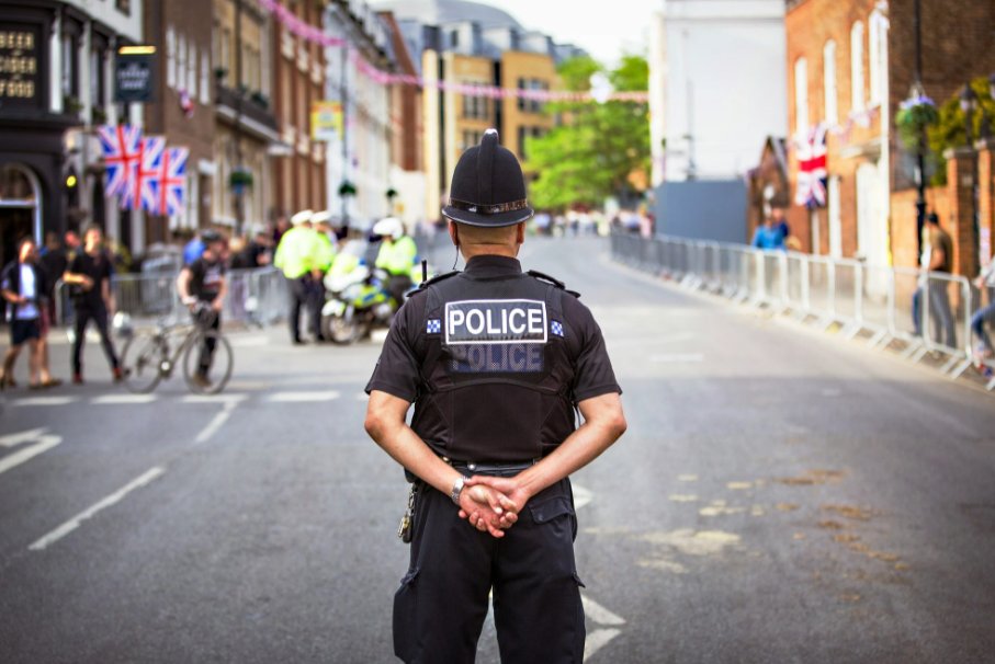 University announced as Policing Academic Centre of Excellence in new initiative

Experts from Manchester Met and University of Manchester will lead new centre aiming to embed research into policing and community safety

mmu.ac.uk/news-and-event…